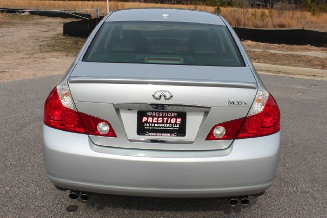 2007 Infiniti M35 Ext. Cab 155.5 WB