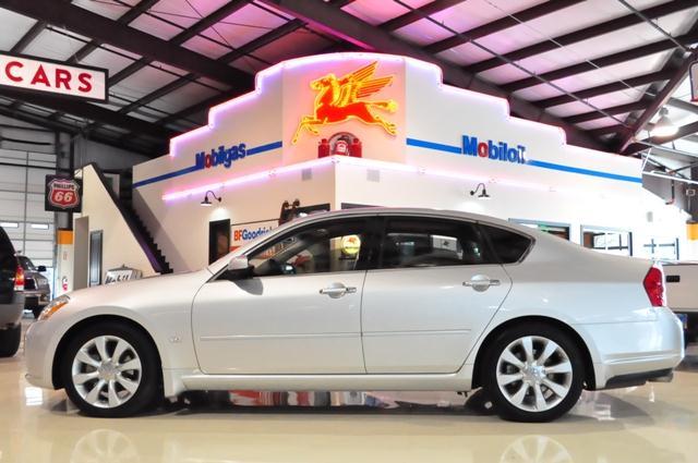 2007 Infiniti M35 Unknown