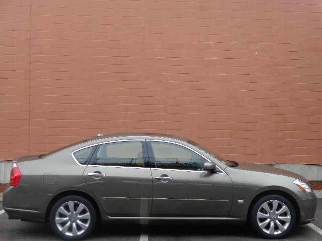 2007 Infiniti M35 9Y