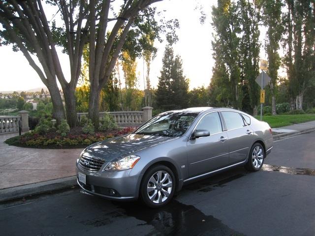 2007 Infiniti M35 Limited Sport Utility 4D