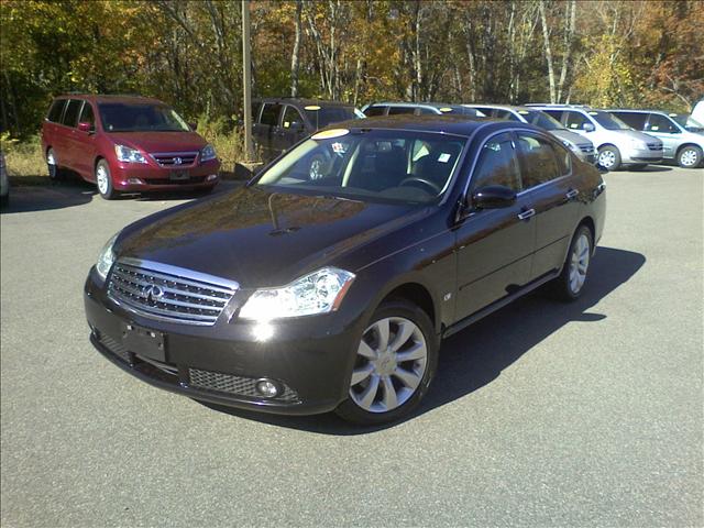 2007 Infiniti M35 2.0T LUX
