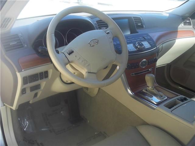 2007 Infiniti M35 W/ Navigationbackup Camera