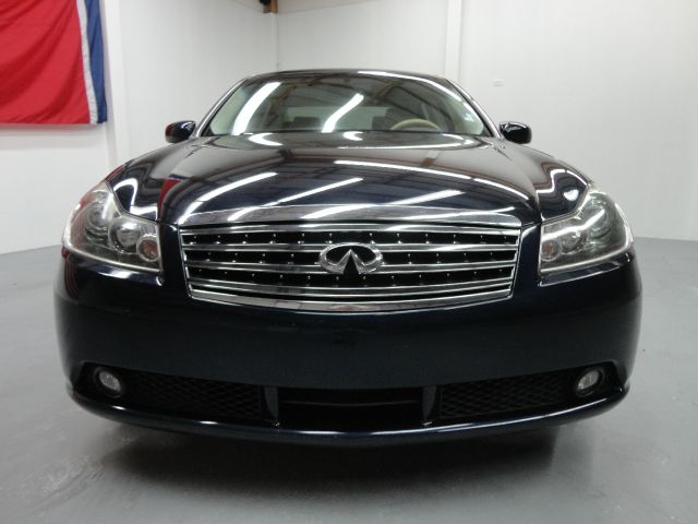 2007 Infiniti M35 2dr Cpe SRT8 Coupe
