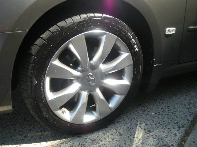 2007 Infiniti M35 9Y