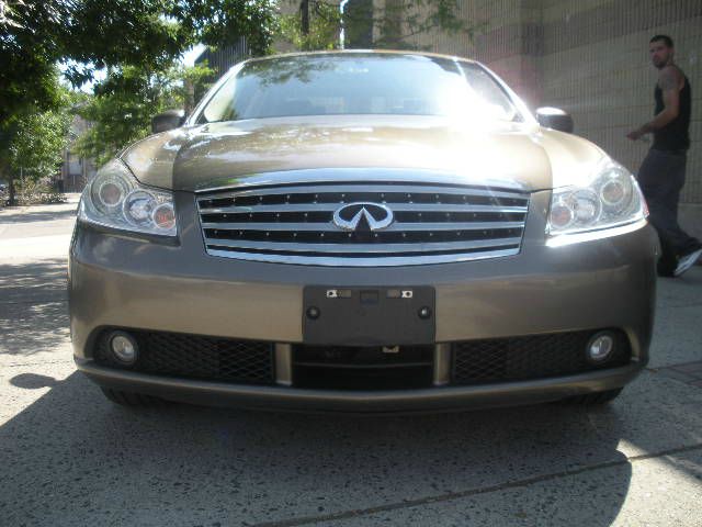2007 Infiniti M35 9Y