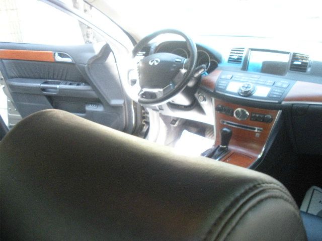 2007 Infiniti M35 9Y
