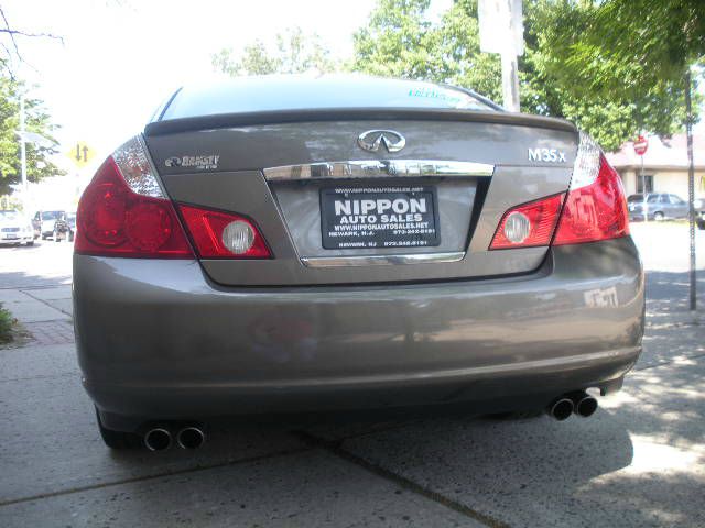 2007 Infiniti M35 9Y