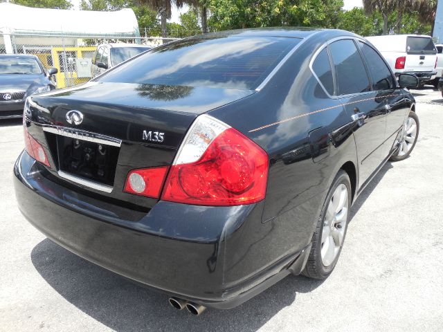 2007 Infiniti M35 W/ Navigationbackup Camera