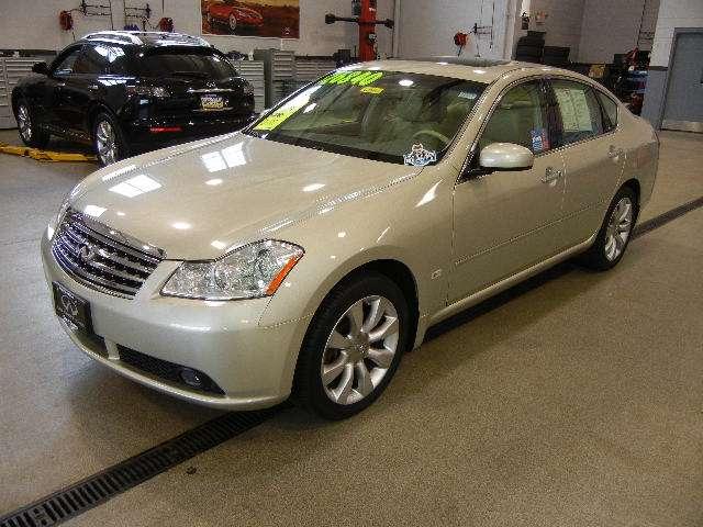 2007 Infiniti M35 3.8 Sedan