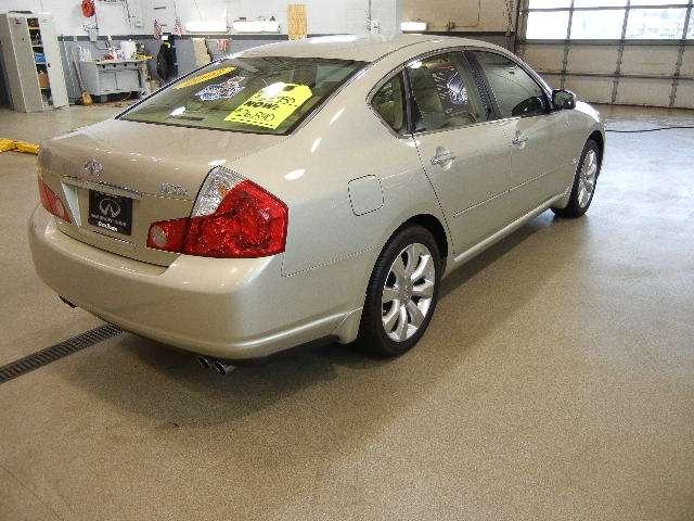 2007 Infiniti M35 3.8 Sedan