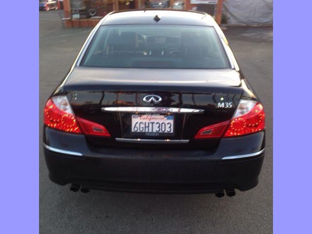 2008 Infiniti M35 Limited Sport Utility 4D