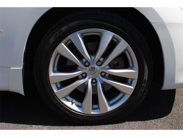 2008 Infiniti M35 1996 Buick