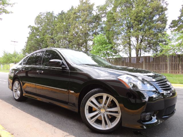 2009 Infiniti M35 29