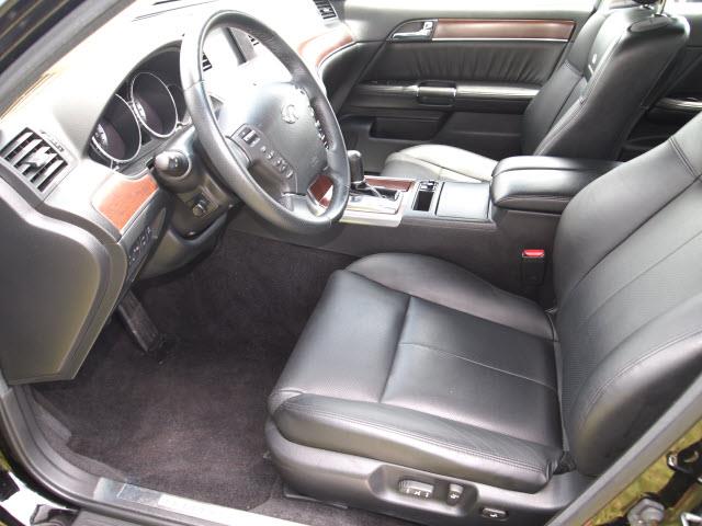2010 Infiniti M35 Unknown