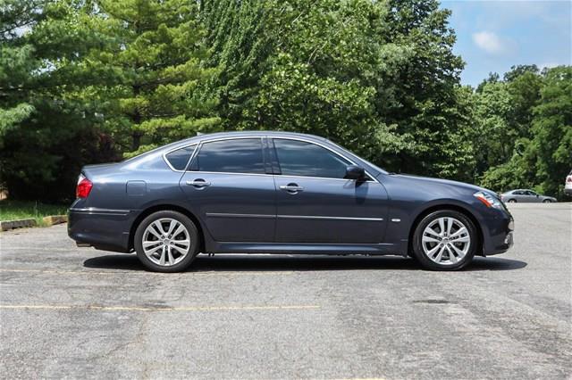 2010 Infiniti M35 Unknown
