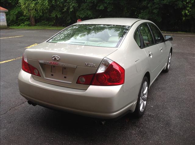 2007 Infiniti M35x R/T With Mopar Appearance Package