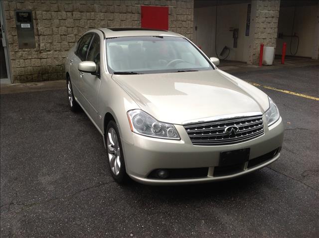 2007 Infiniti M35x R/T With Mopar Appearance Package