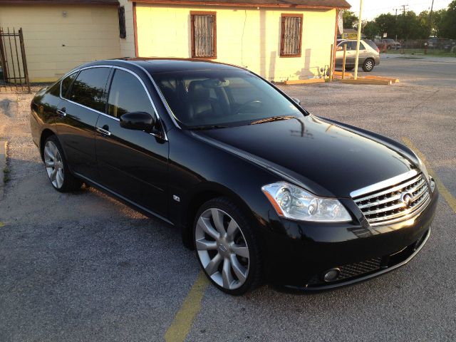 2007 Infiniti M35x 9Y