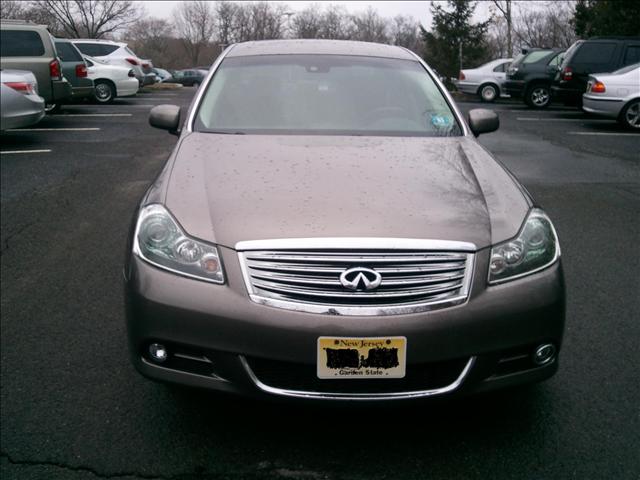 2009 Infiniti M35x Unknown