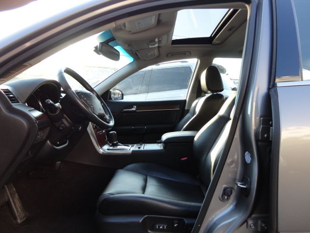 2010 Infiniti M35x 4dr Sdn GS