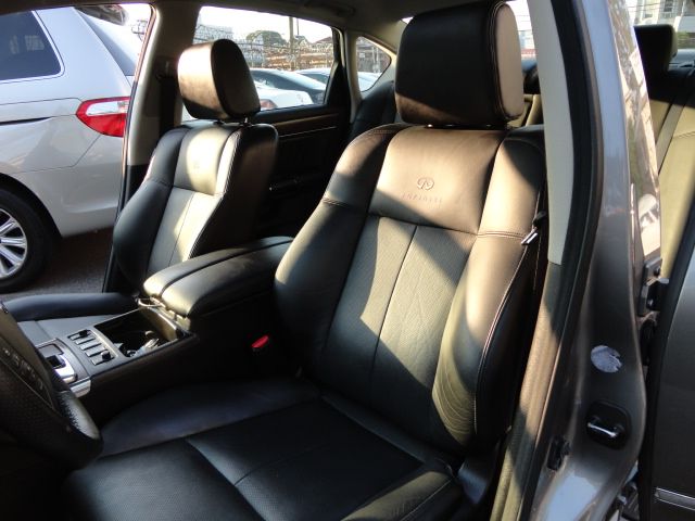 2010 Infiniti M35x 4dr Sdn GS