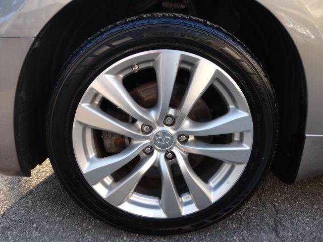 2010 Infiniti M35x 4dr Sdn GS