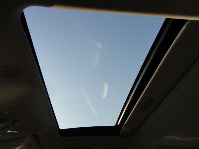 2010 Infiniti M35x 4dr Sdn GS