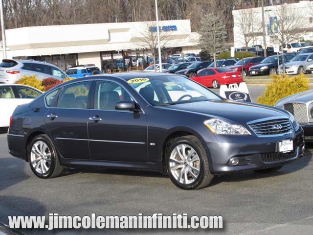 2010 Infiniti M35x Base