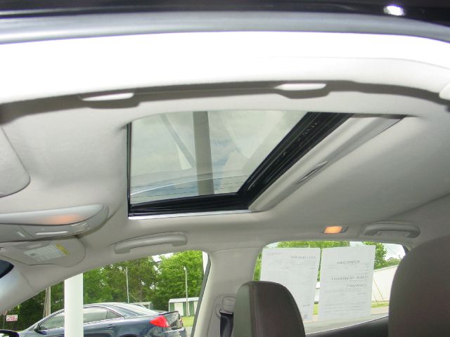 2011 Infiniti M37 REG CAB 4X4 LOW Miles