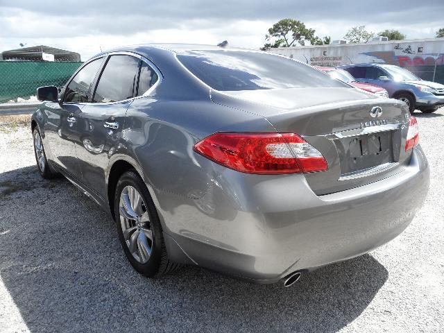 2012 Infiniti M37 Base