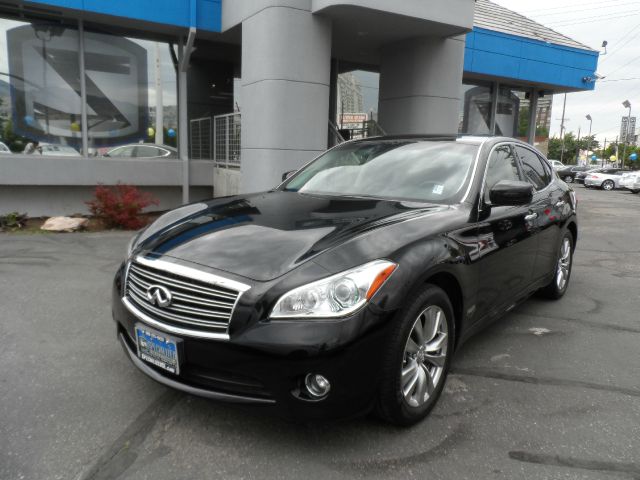 2012 Infiniti M37 ES V6 Special Edition