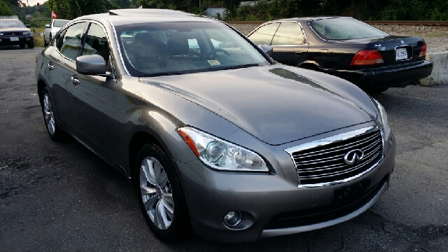 2011 Infiniti M37x Unknown