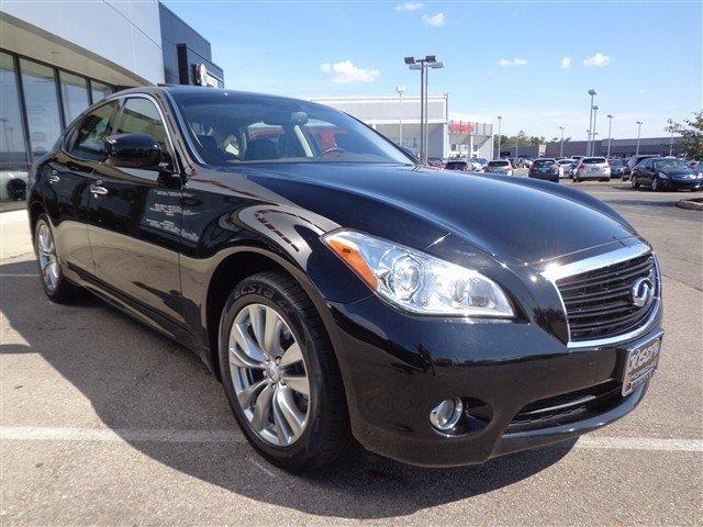 2012 Infiniti M37x SW2
