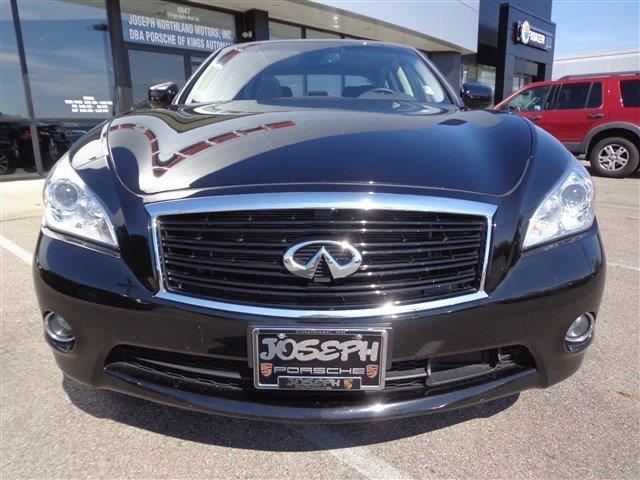 2012 Infiniti M37x SW2