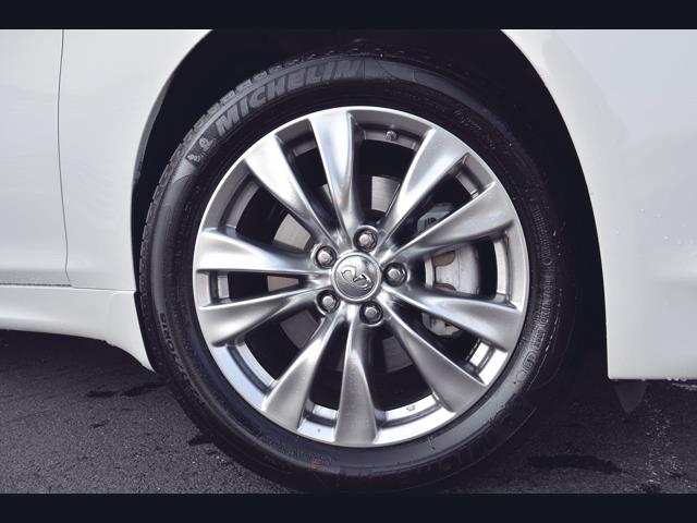 2013 Infiniti M37x SW2