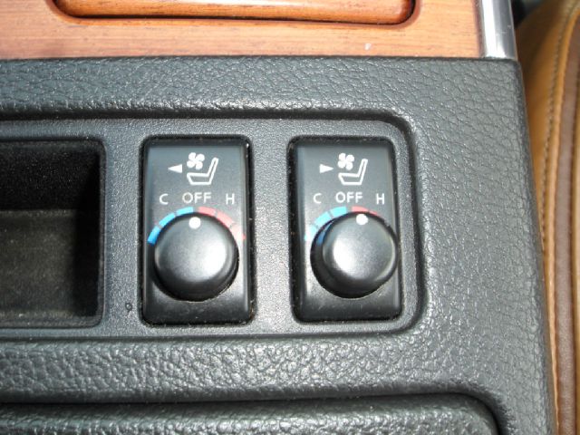 2006 Infiniti M45 1999 Toyota CE