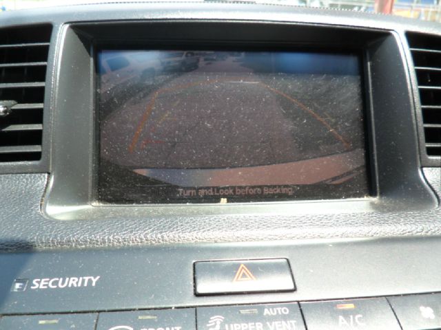 2006 Infiniti M45 1999 Toyota CE