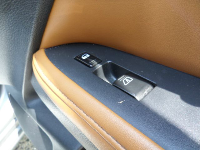 2006 Infiniti M45 1999 Toyota CE