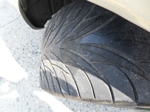 2006 Infiniti M45 1999 Toyota CE