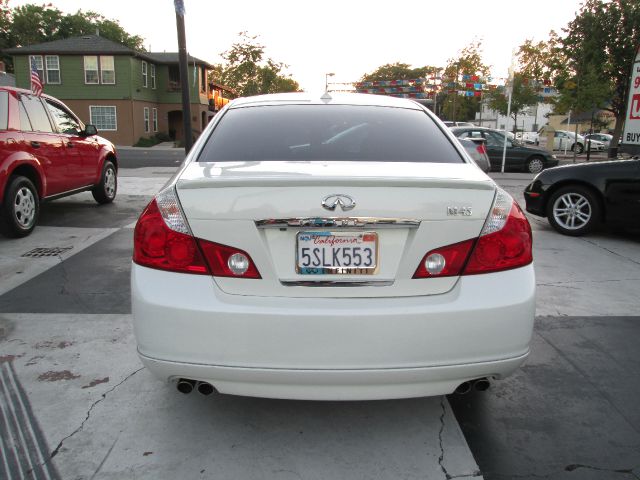2006 Infiniti M45 Xltshow Truck