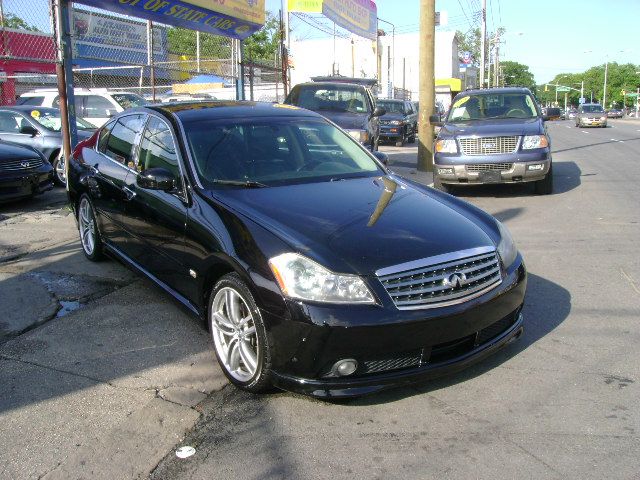 2006 Infiniti M45 Cross Tour EX-L SUV