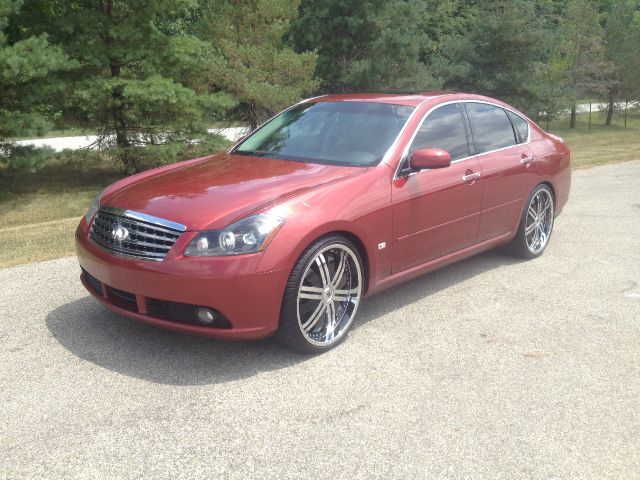 2006 Infiniti M45 XLT Supercab Shortbed