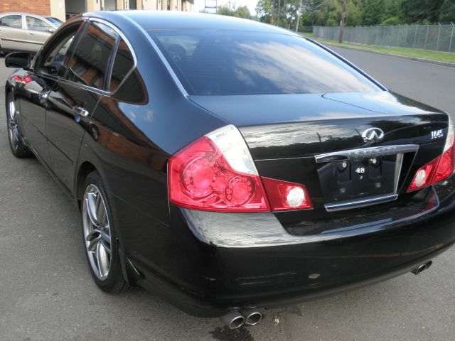 2006 Infiniti M45 Xltshow Truck