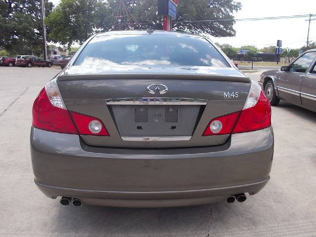 2006 Infiniti M45 Xltshow Truck