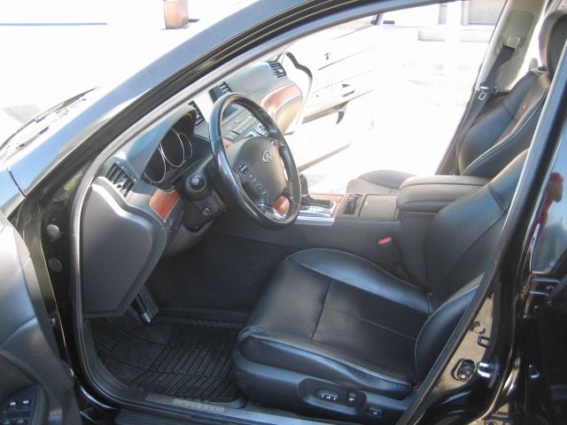 2006 Infiniti M45 XLT Supercab Shortbed