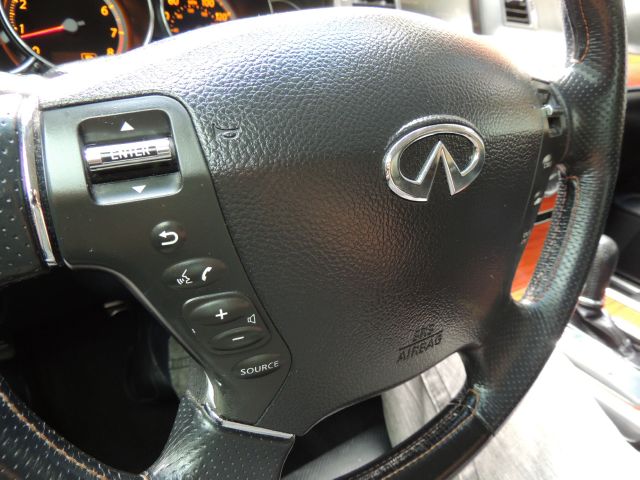 2007 Infiniti M45 XLT Supercab Shortbed
