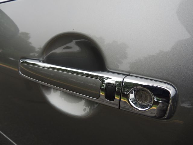 2007 Infiniti M45 XLT Supercab Shortbed