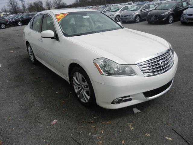 2009 Infiniti M45 Base