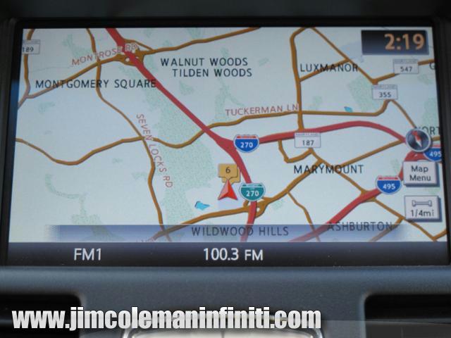 2011 Infiniti M56x Base