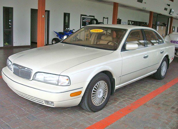 1994 Infiniti Q45 Ii5dr HB